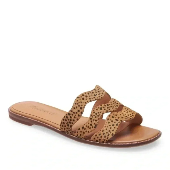 Madewell Shoes - Madewell Calf hair Joy Wavy Sandal in Spot Dot Sz 6.5